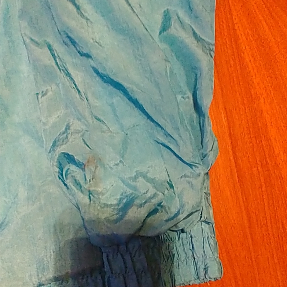 Sweatsuit - Picture 5 of 6